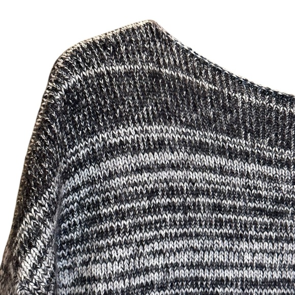 (Sold) Madewell Gray  White Merino Wool Mohair Yak Hair Blend Sweater X Small - Picture 3 of 9